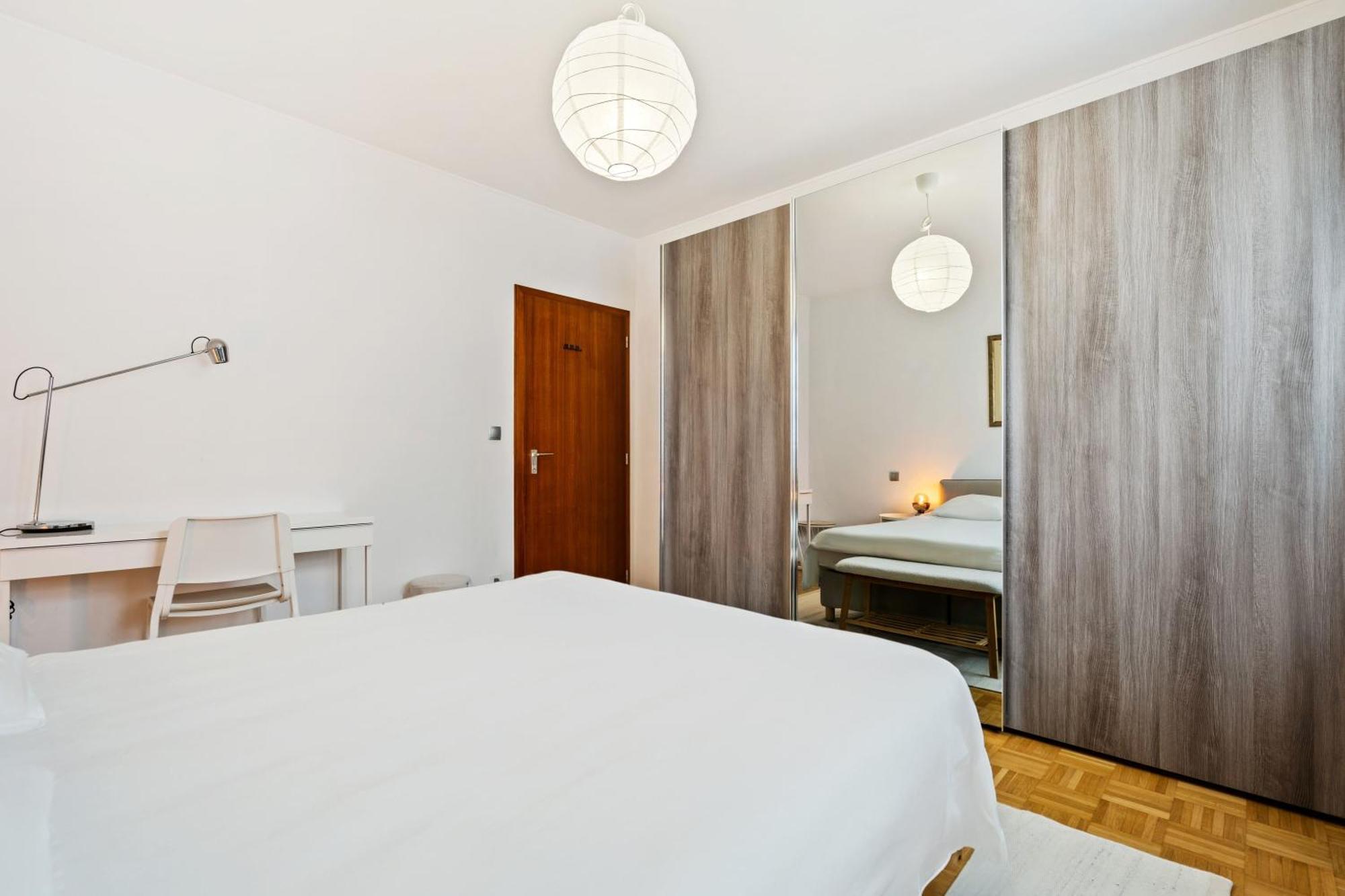 לוקסמבורג Stylish 2Br Apt In Limpertsberg, Near City Center מראה חיצוני תמונה